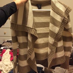 Cardigan brown and creme