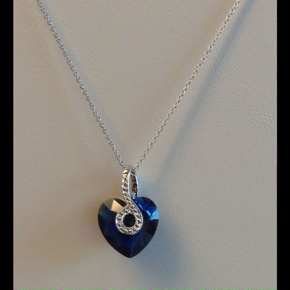 ❌❌SOLD❌❌ Crystal Blue .925 Steling Silver - Picture 2 of 2