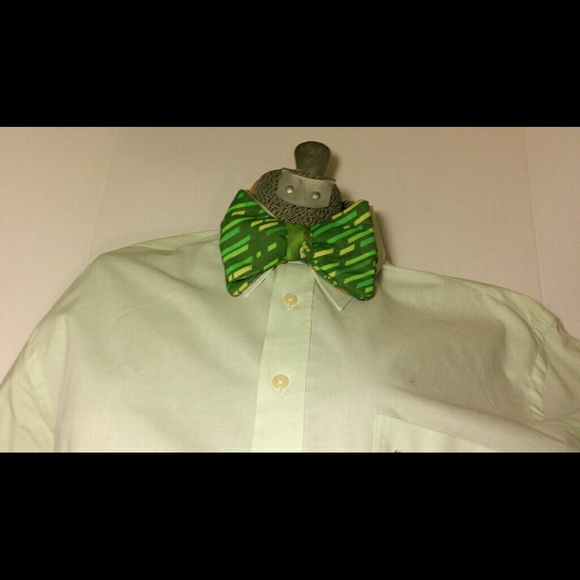 Bow tie - Picture 2 of 2