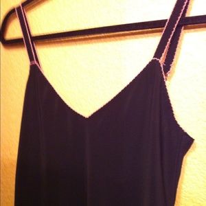 CRUZ NATORI CHEMISE BLACK AND PINK BEAUTIFUL!