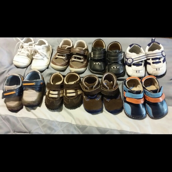 Infant Shoe Lot - Picture 1 of 4