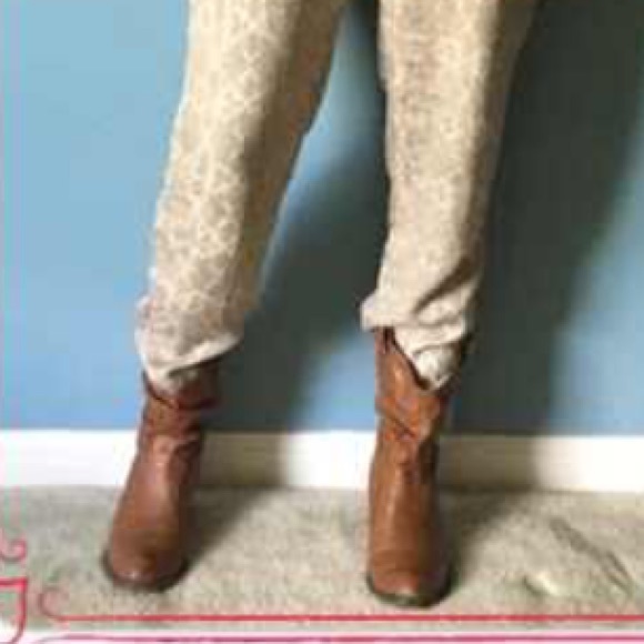 ISO READ LIST - Picture 2 of 3