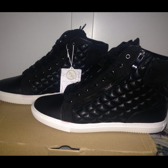Brand New Zara TRF sneakers