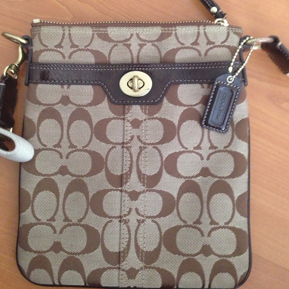 Authentic Coach cross body  used  fair condition