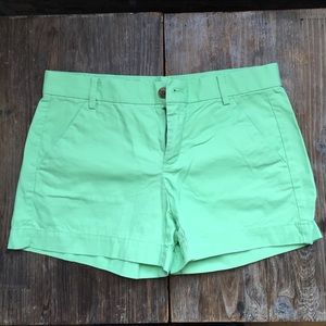 Green gap shorts