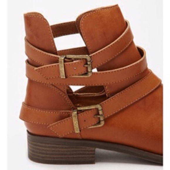Tan Buckled Booties - Picture 5 of 6