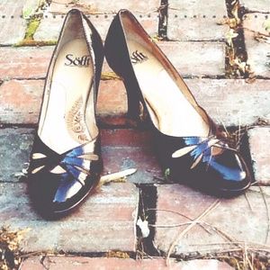 Beautiful burgundy wine patent leather heels