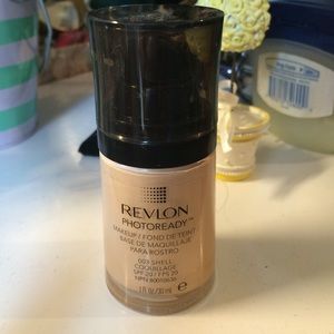 Revlon Photoready Foundation