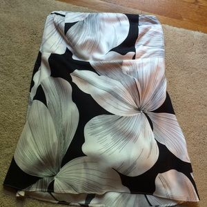 Strapless top, ties in a the back