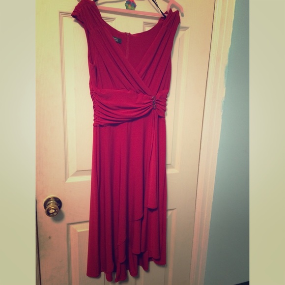 Elegant Red Dress