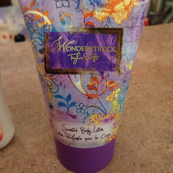 Lotion bundle - Picture 4 of 4