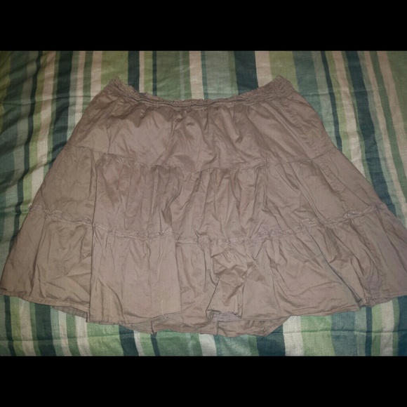 Khaki ruffle skirt