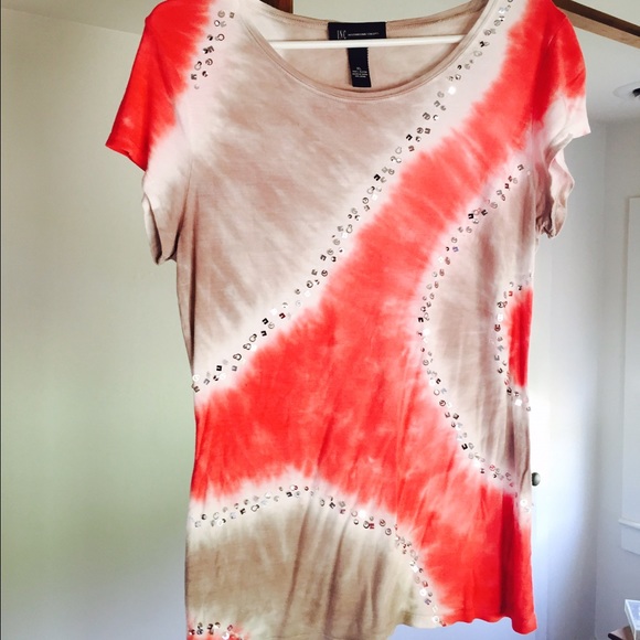 Cute summer shimmer top!