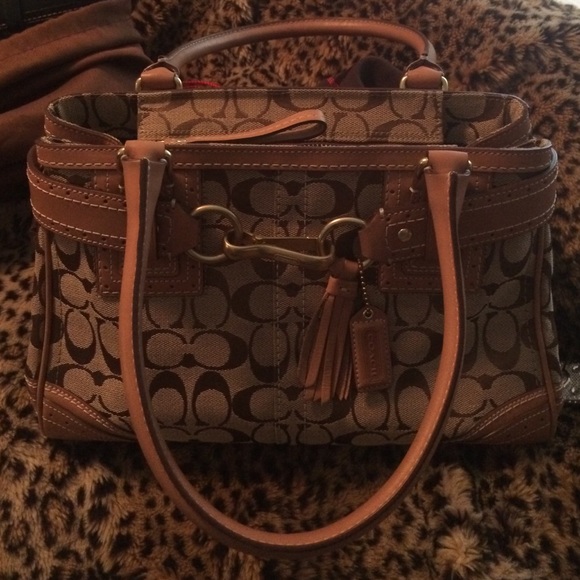 Classic brown coach handbag