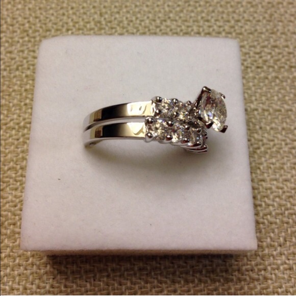 🆕 3.7ct (2pc) Wedding Set - Picture 2 of 4