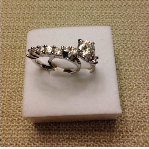 🆕 3.7ct (2pc) Wedding Set - Picture 3 of 4