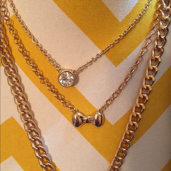 Gold Chain - Picture 3 of 3