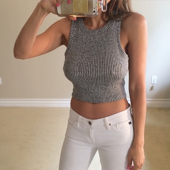 • SOLD • Perfect Grey Crop S - Picture 3 of 4