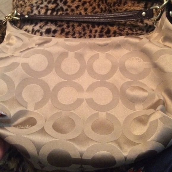 NWOT tabs coach handbag - Picture 3 of 4