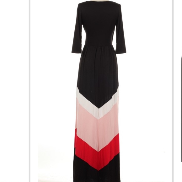 Black maxi dress - Picture 2 of 4