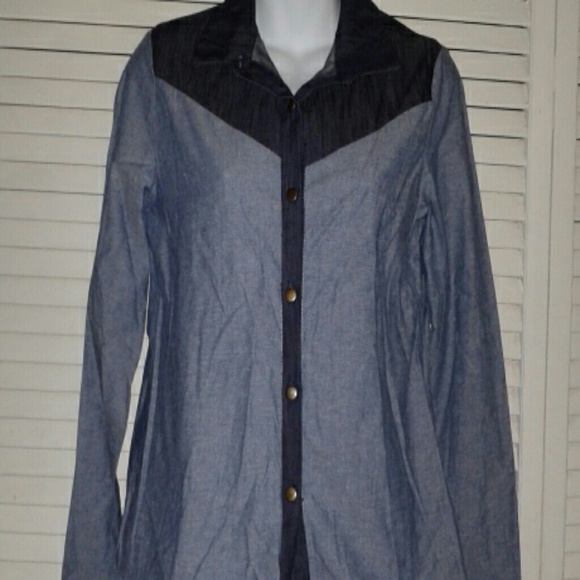 WOMEN TOP NEW