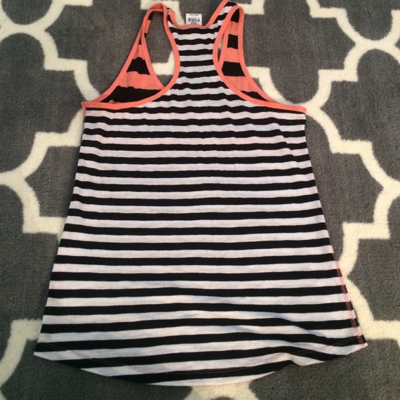 Victoria's Secret Pink Tank Top - Picture 3 of 4