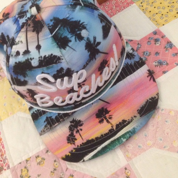 Sup Beaches hat