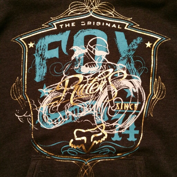 🚫🚫SOLD🚫🚫  NWOT FOX hoodie/sweatshirt womens - Picture 2 of 2