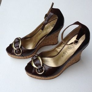 Luichiny Patent Buckle Wedge