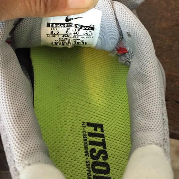 ➡️SOLD⬅️ Used Nike sneakers - Picture 4 of 4