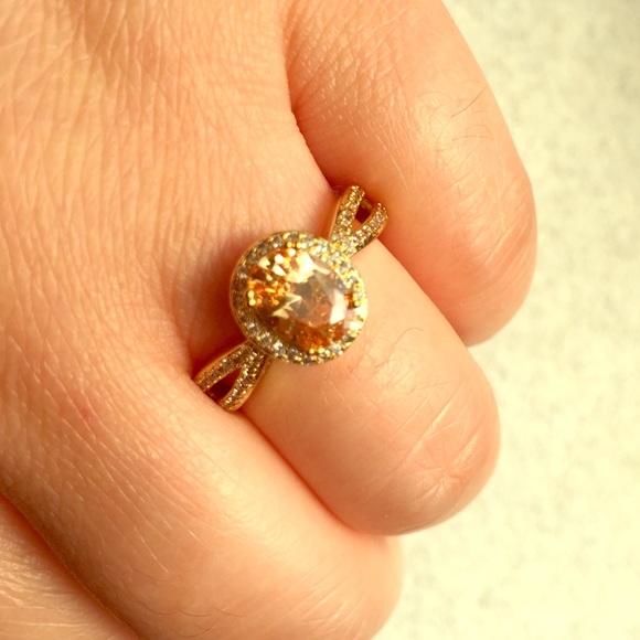 Rose gold ring