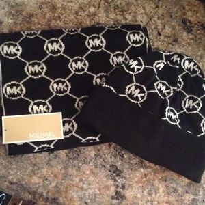 MK Scarf & Hat Set!