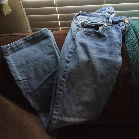 AEO jeans