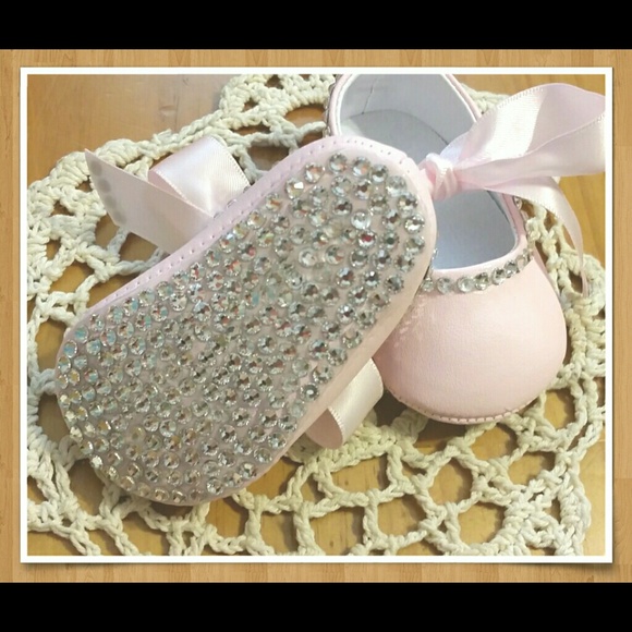 BABY SWAROVSKIS SHOES SIZES 0-6 9-12 - Picture 1 of 1
