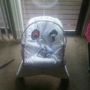 Vibrating baby sleeper