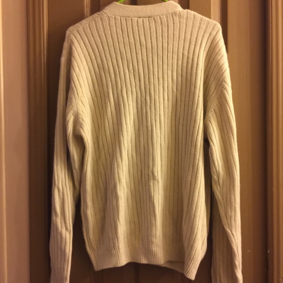 Cardigan - Picture 4 of 4