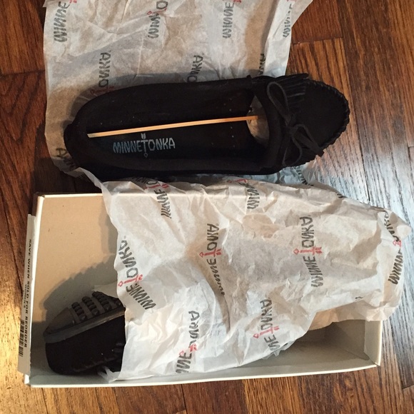 Minnetonka kilty moccasin