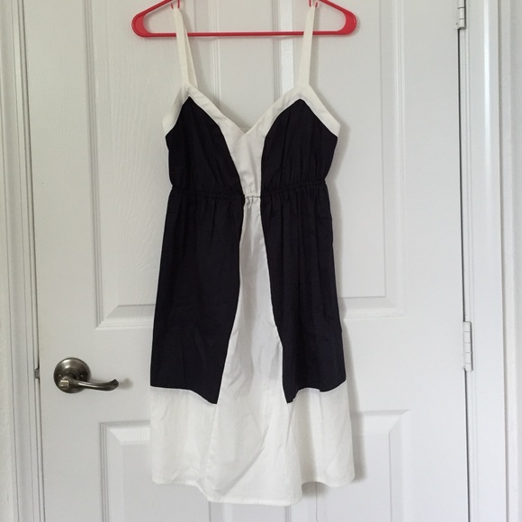 Casual summer dress. (Needs a slip)