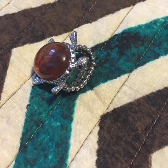 Amber turtle ring - Picture 2 of 3