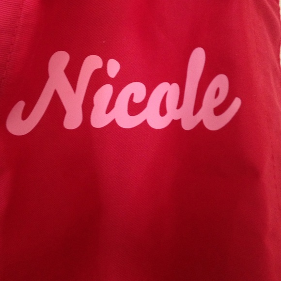 Red Apron. "Nicole." - Picture 3 of 3