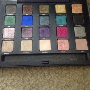 Urban Decay Vice Palette