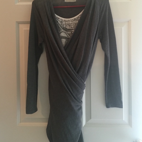 Sweaters - Picture 2 of 3