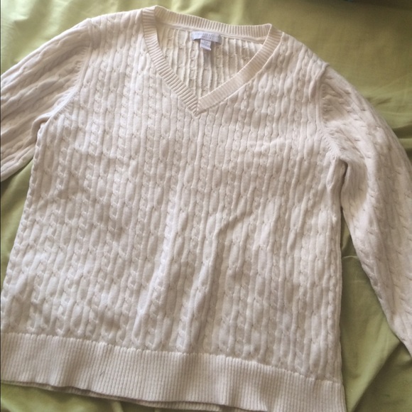 Charter Club off white v-neck cable knit sweater