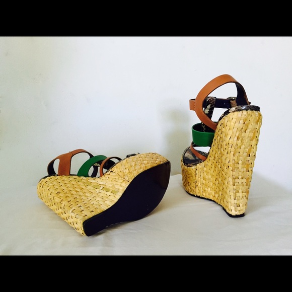 🔴♥️SOLD♥️🔴 it's a jungle out there - Picture 3 of 4