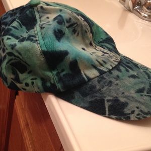 Blue and real tie dye baseball hat