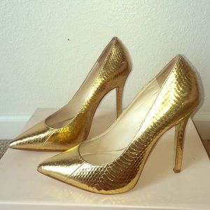 Michael Kors gold heels