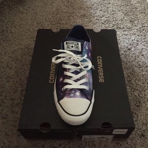 Galaxy style women's converse. ON HOLD