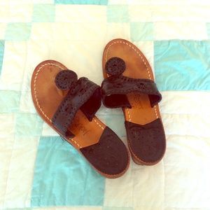 Small heel jack Rodgers