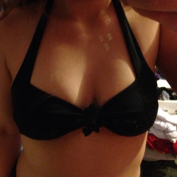 Cute black bikini top