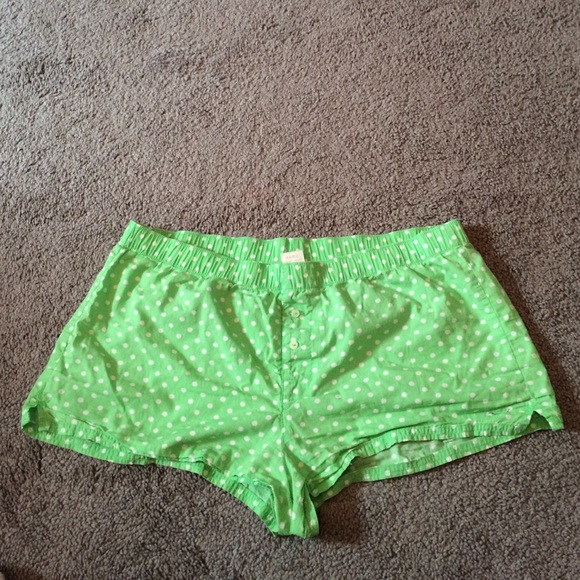 Super cute green and white sleep shorts